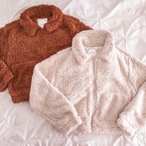 ⚡️ upstyleboutique⚡️ - Picture 4 of 4